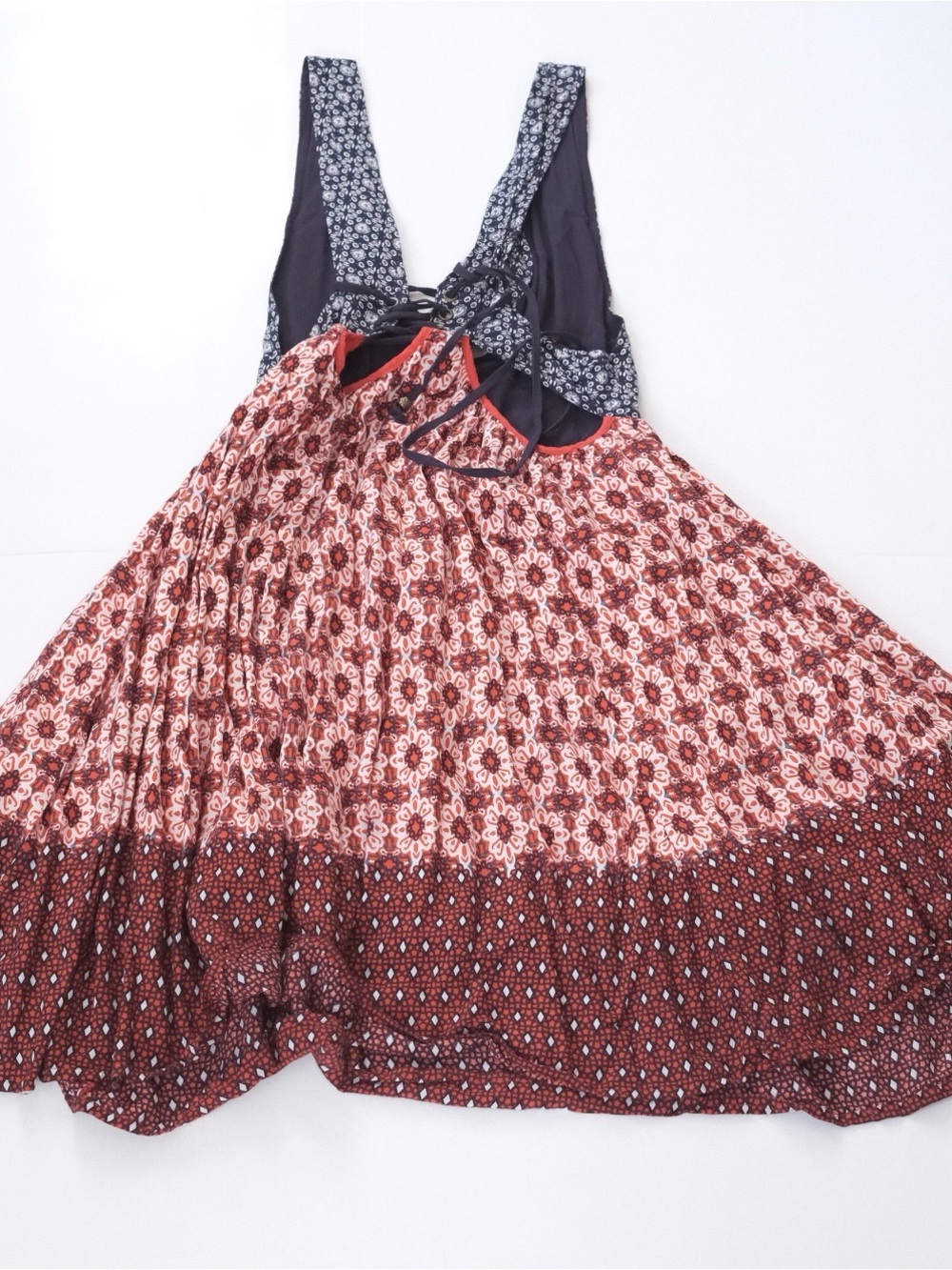 Lulus Dress La Vie Roses Navy Blue and Red Floral Print Sundress - Size Small - Picture 6 of 7